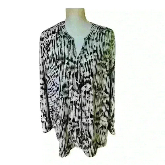 Jessica London blouse size 18. NWOT. Extra button still on tag. Black and white - Picture 1 of 12